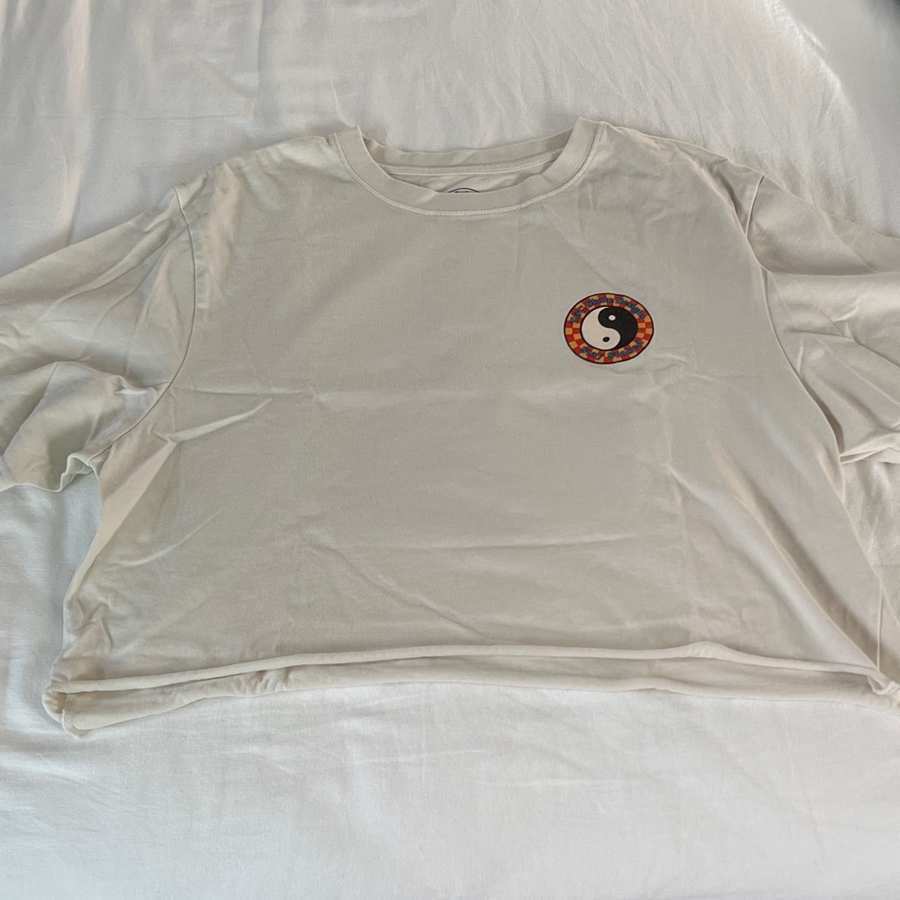 T&C Surf Cream Crop Top with Yin Yang Patch